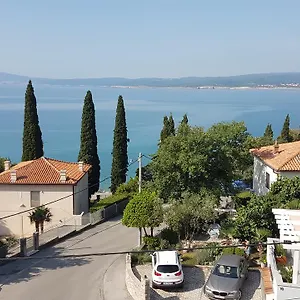 villa-crikvenica.primorje-gorskikotar.com/