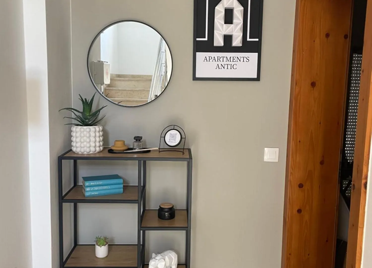 Apartments Antic