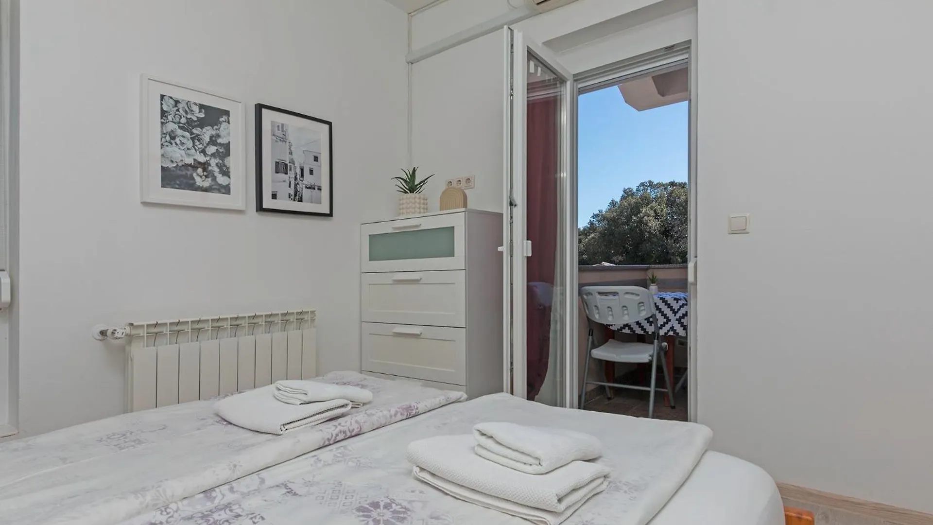 Apartments Antic