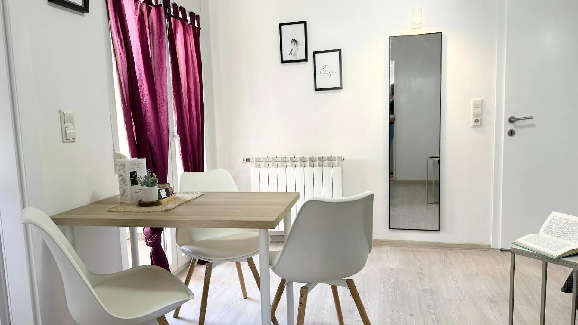 Apartments Antic 0*, Pula Croatia