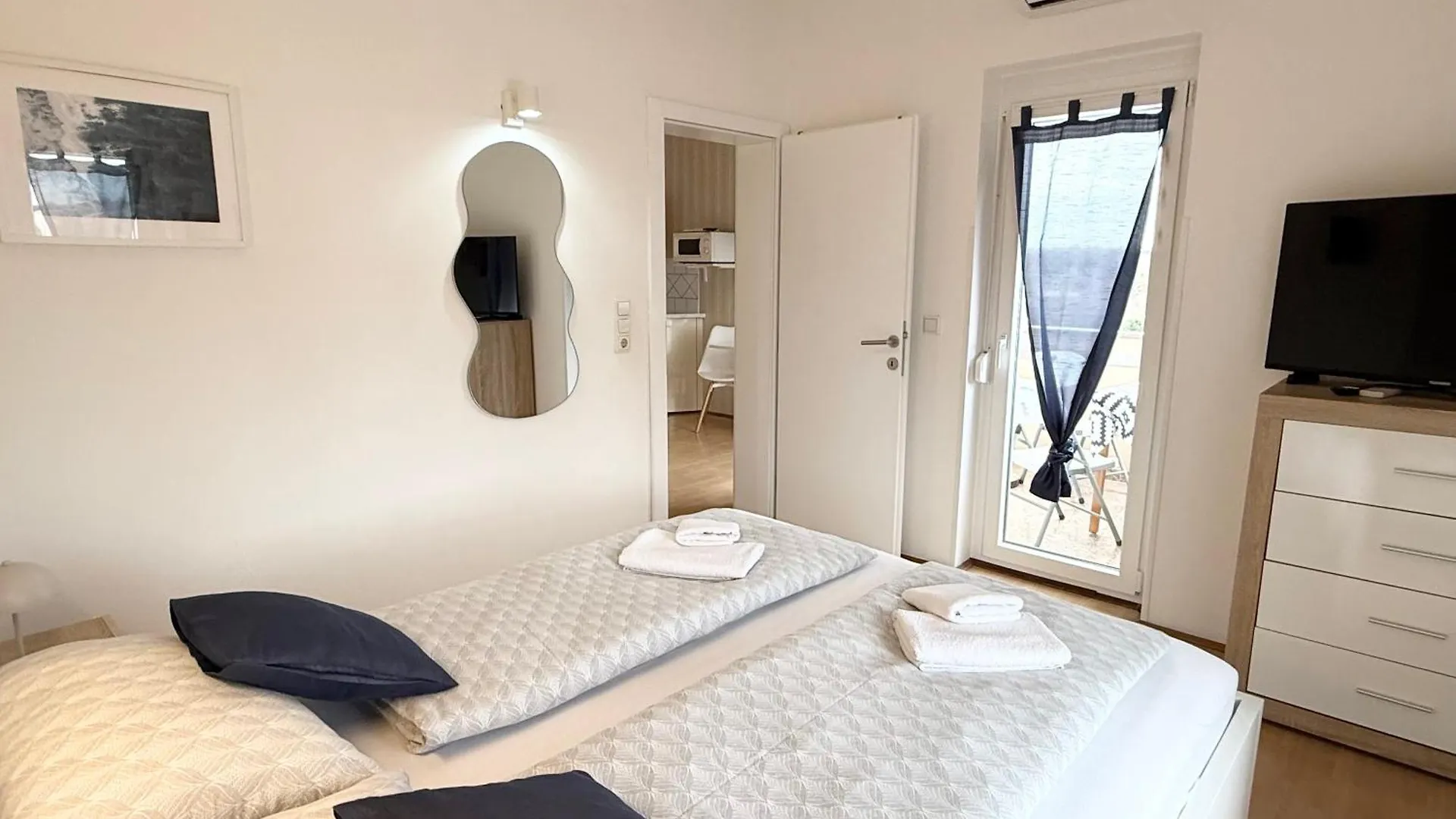 Apartments Antic 0*, Pula Croatia